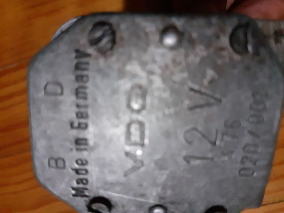 Bomba de água limpa vidros 12v VDO antiga, MADE IN GERMANY.