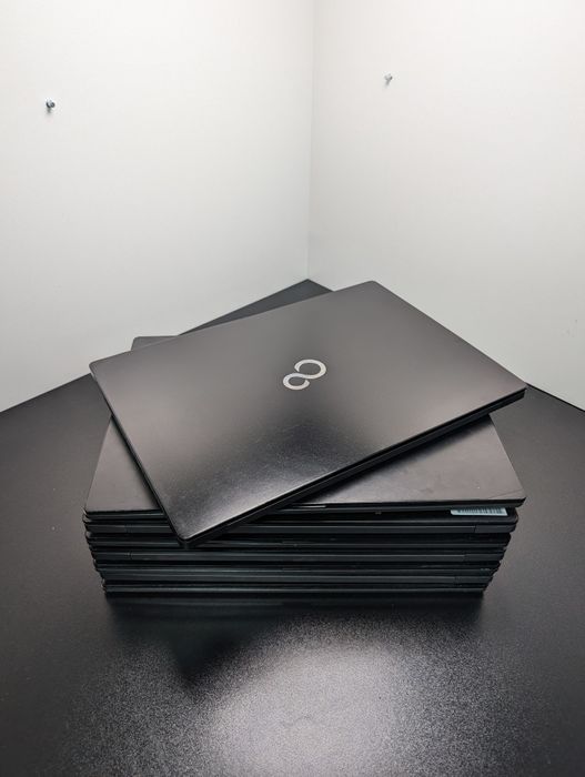 Ультрабук Fujitsu LifeBook U904/ 14" 3200x1800 Touch/ i5-4300U/ 6GB RA