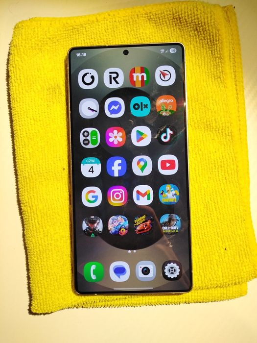 Samsung S 25 ultra 12/256gb