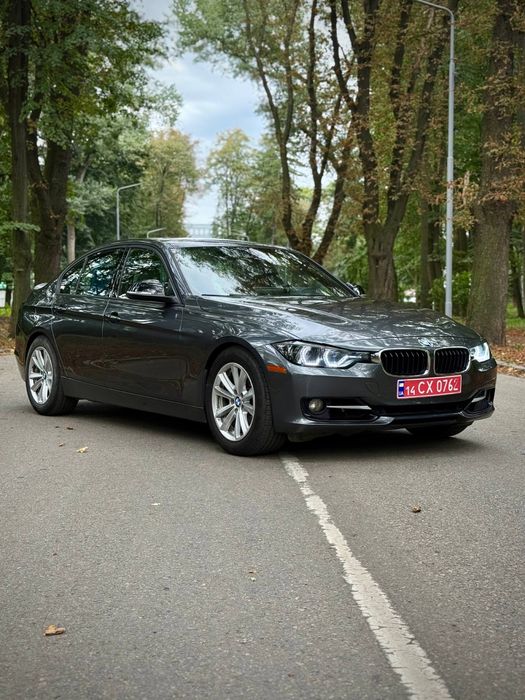 Продам своє авто BMW 328i 2013