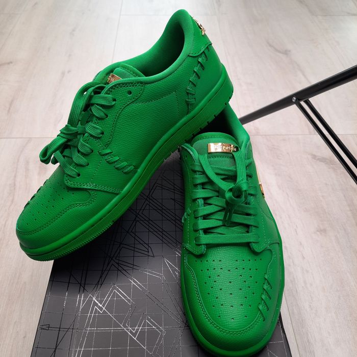 Оригінальні жіночі кросівки  Air Jordan 1 Low Method of Make FN5032-30