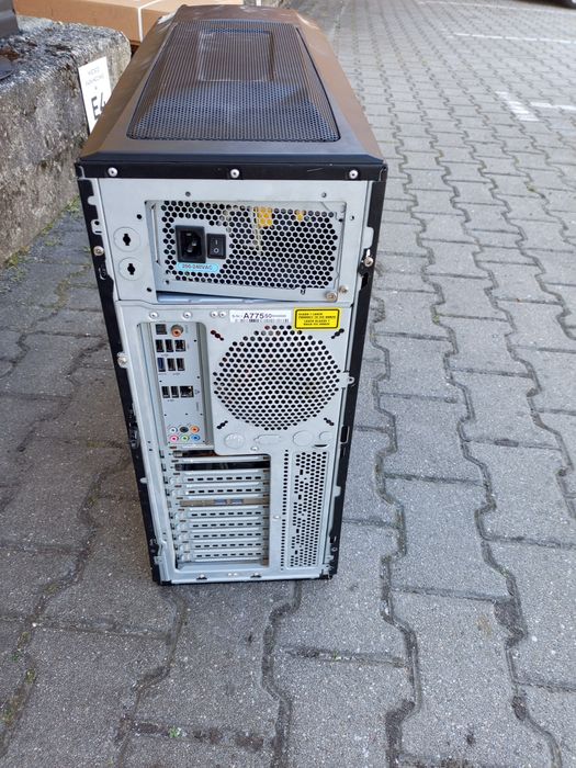 Komputer na części