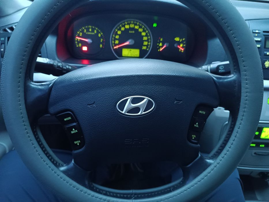 Продам хороший надійний автомобіль Хюндай -Соната