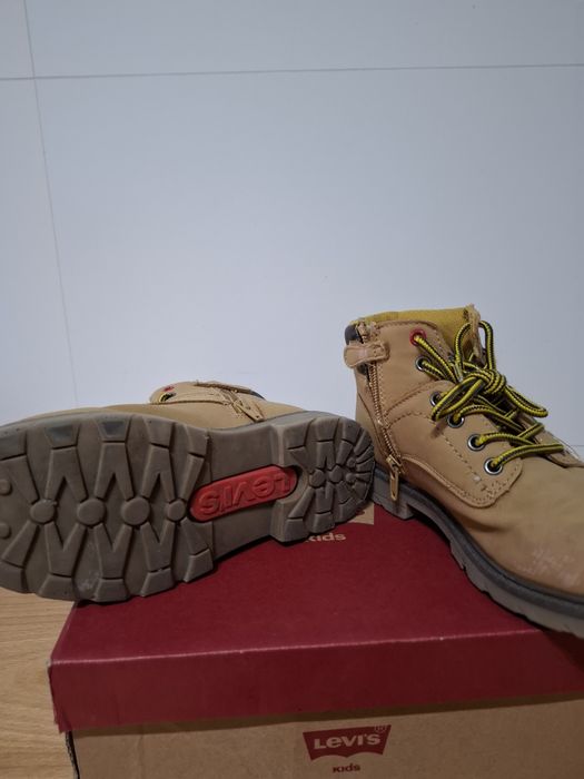 Botas menino Levis
