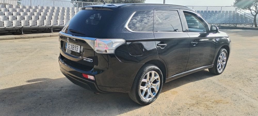 Mitsubishi Outlander PHEV 2014 - Revisão e inspeção feitas (02/Out/2026)