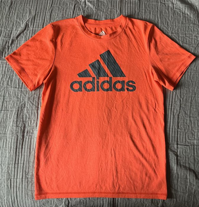 Футболка Adidas для хлопчика 10-12 років