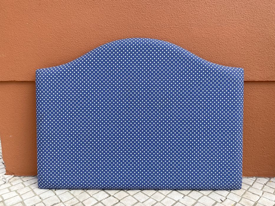 Cabeceira de Cama Individual Estofada - Azul e Branco (1 unidade)