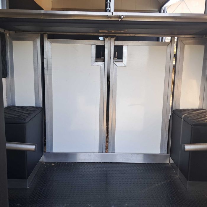 Renault Master STX Transporte cavalos 5 lugares