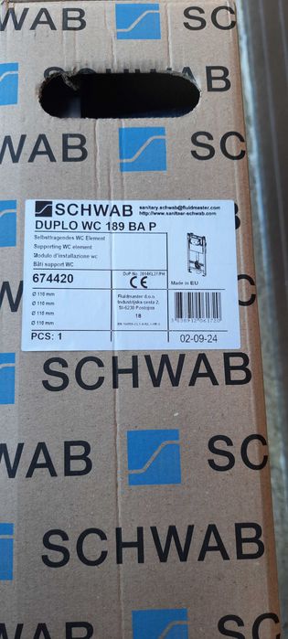 Zestaw podtynkowy WC Schwab z przyciskiem