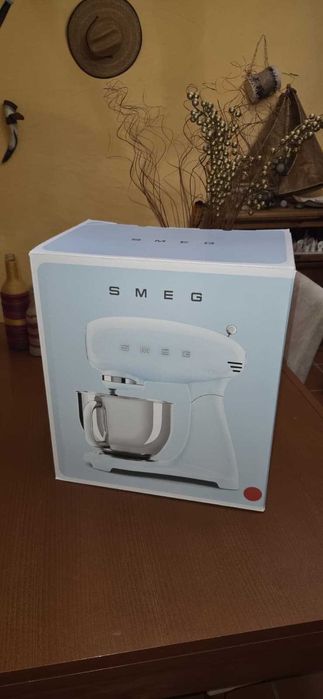 Batedeira SMEG SMF05