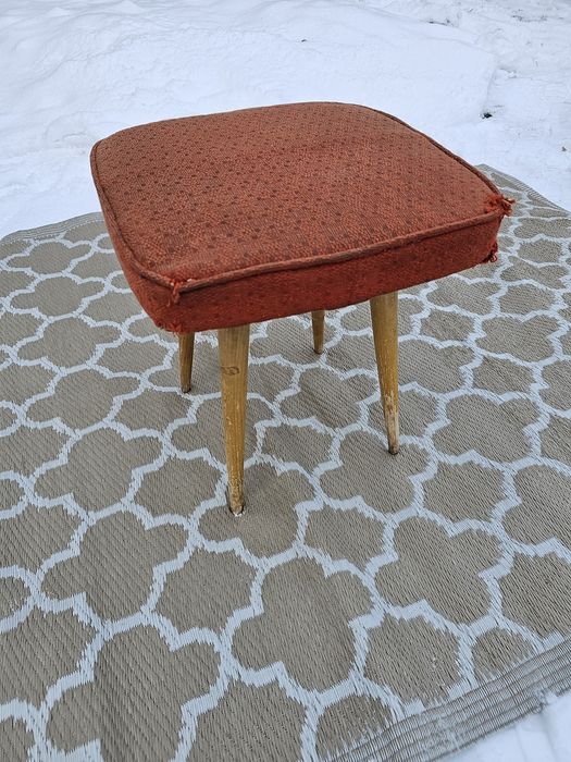 Taboret patyczak prl