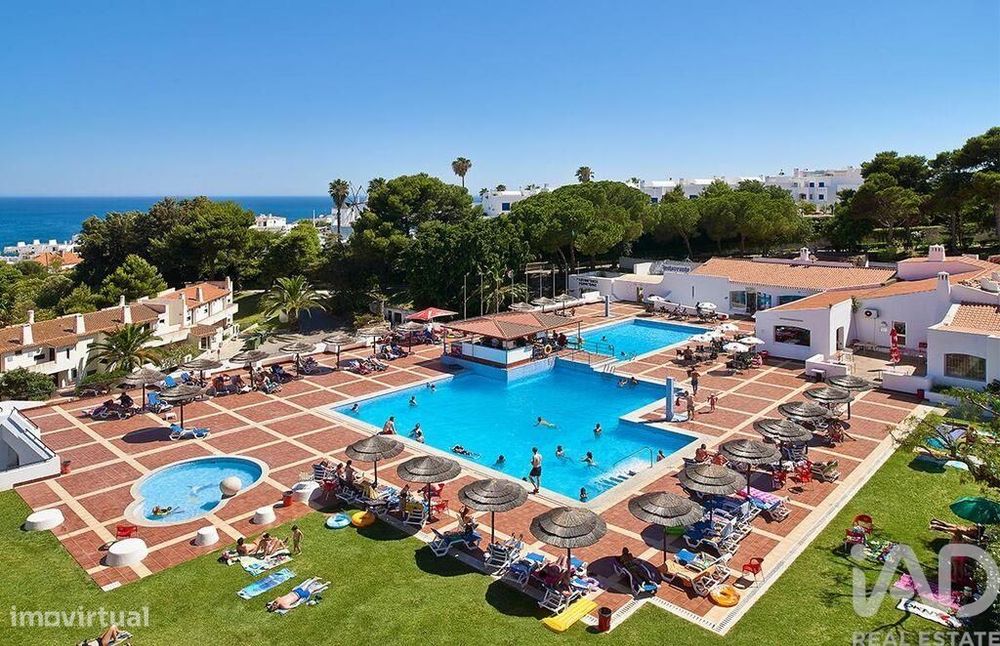 Apartamento em Albufeira e Olhos de Água