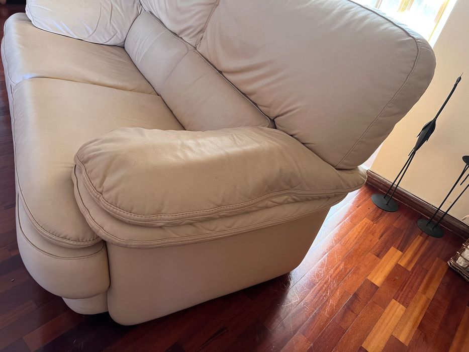 Sofás em Pele genuína