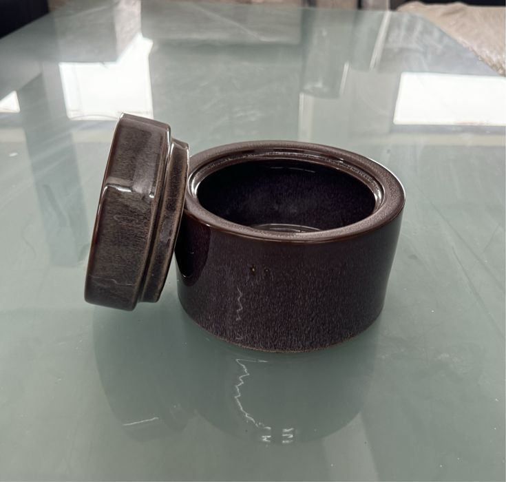 Objecto decorativo que pode ser um suporte de vela ou nao!