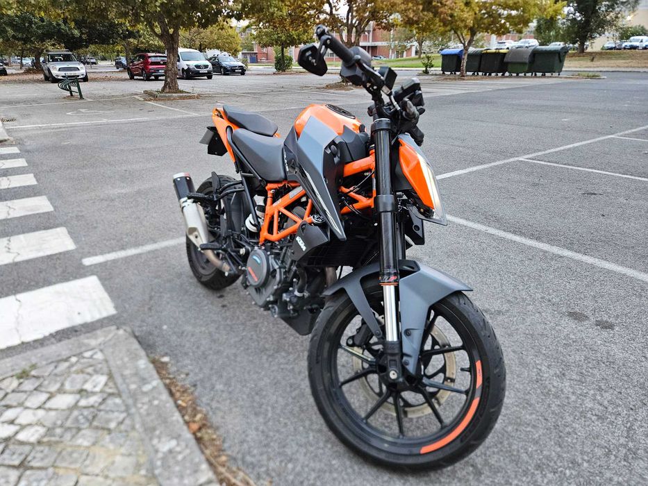 KTM 390 Duke 2023