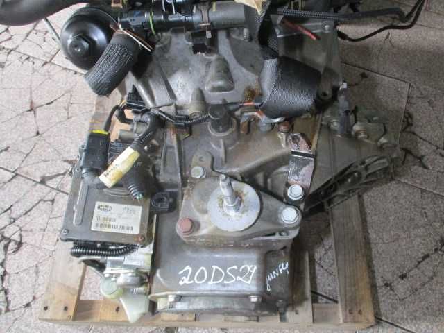 Caixa velocidades automática Citroen C4 e Peugeot 308 1.6HDI 20DS49