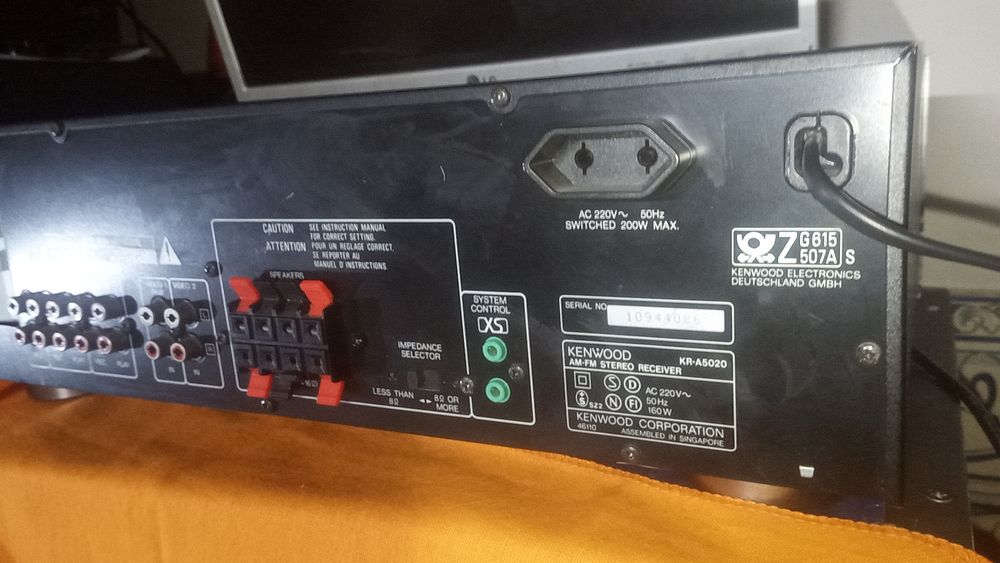Amplificador Kenwood com radio