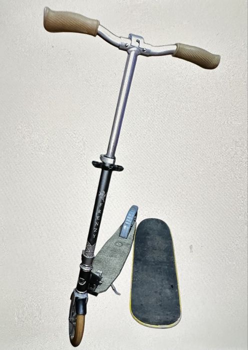 Самокат Frenzy Kaimana. Складывающийся, легкий