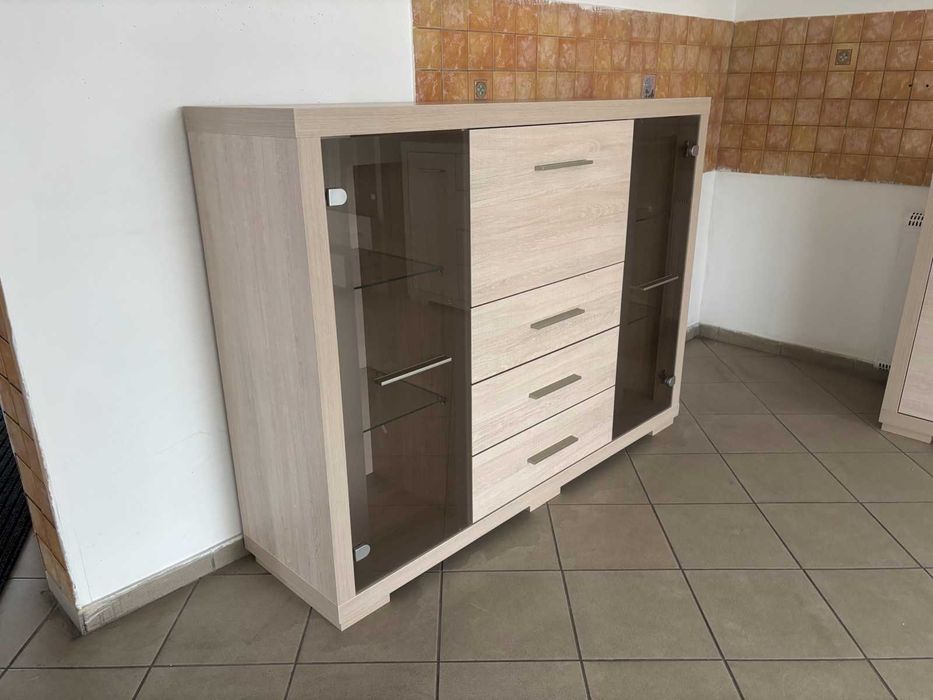 Komoda VEGAS V8 – santana jasna | WYPRZEDAŻ EKSPOZYCJI