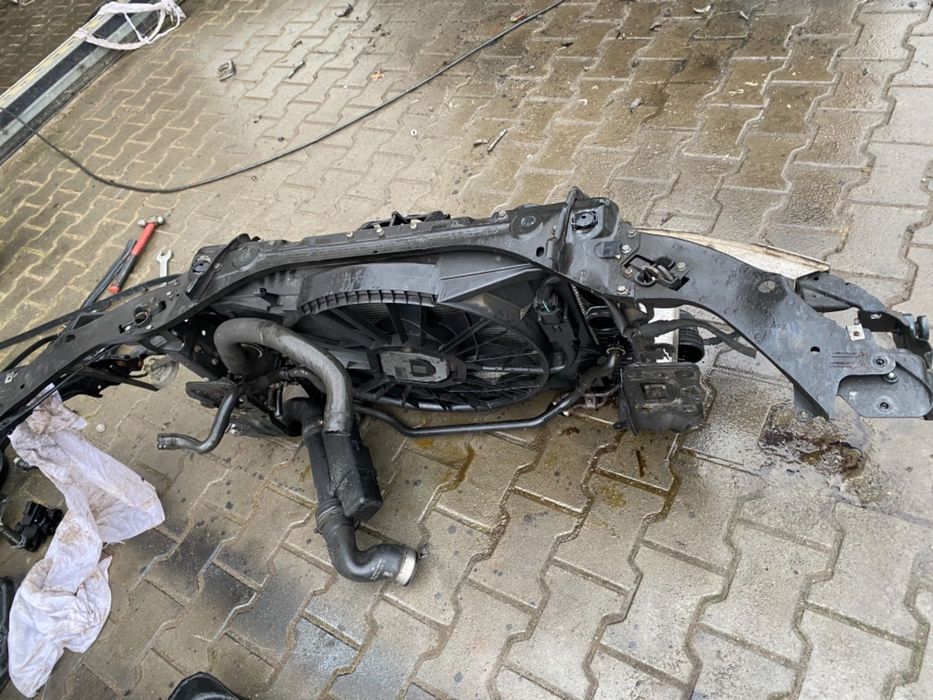 Mercedes w211 pas chlodnice