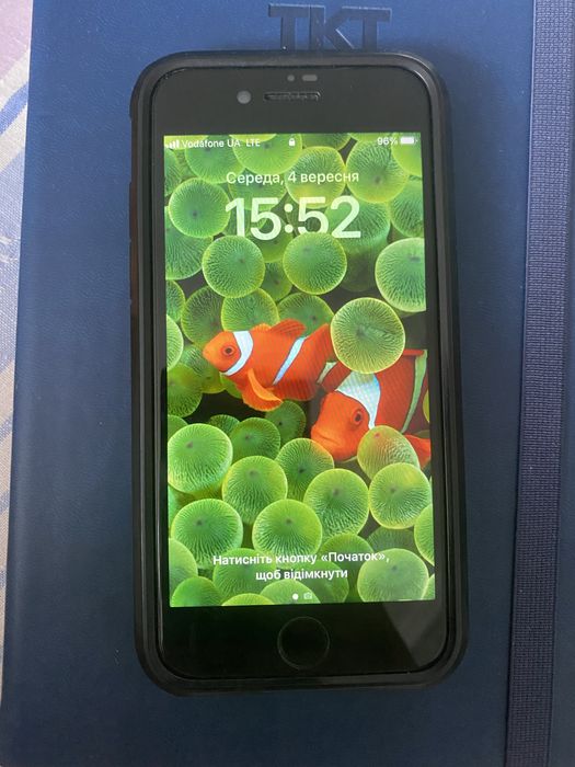 Айфон 8, 64 гб