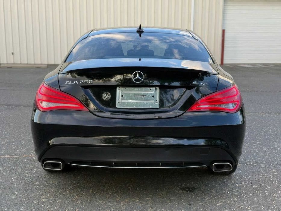 Mercedes-Benz CLA 250      2016