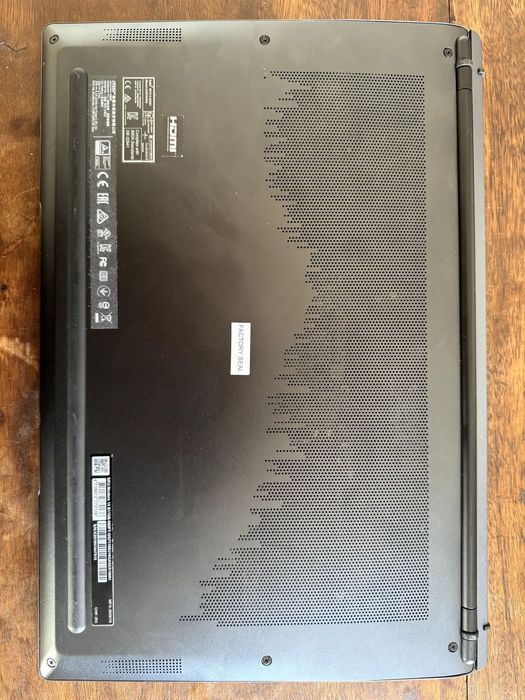 Portátil MSI Modern 14 [i7-1165G7, 16GB RAM, SSD 1TB] - Como Novo