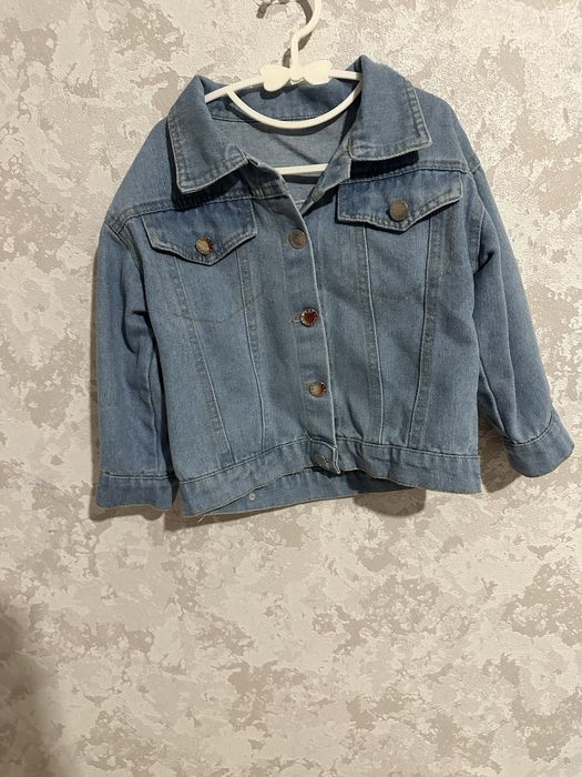 Продам джинсовку дитячу 90р
