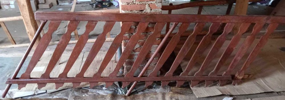 Balustrady schodowe z litego drewna 290x78 , 250x78 cm got do montażu