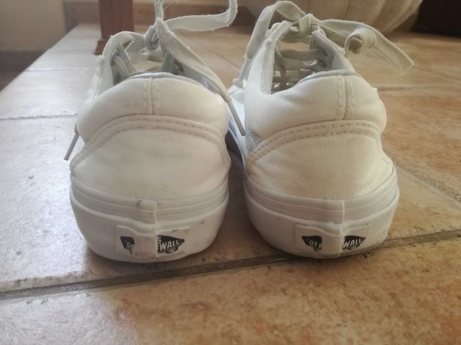 Tênis sapatilhas brancos VANS