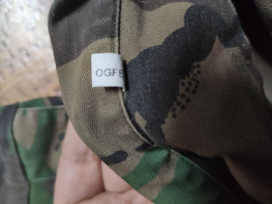 Camuflado (calção e camisa manga curta) do Exército para climas quentes