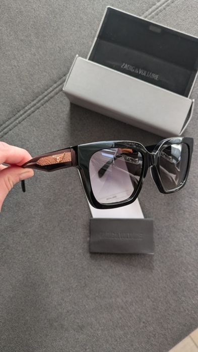 Okulary przeciwsłoneczne Zadig & Voltaire nowe czarne z etui