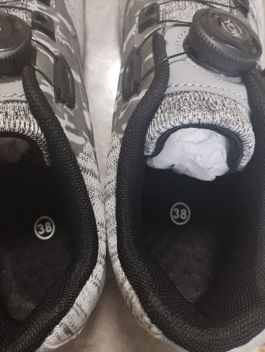 Велосипедне взуття