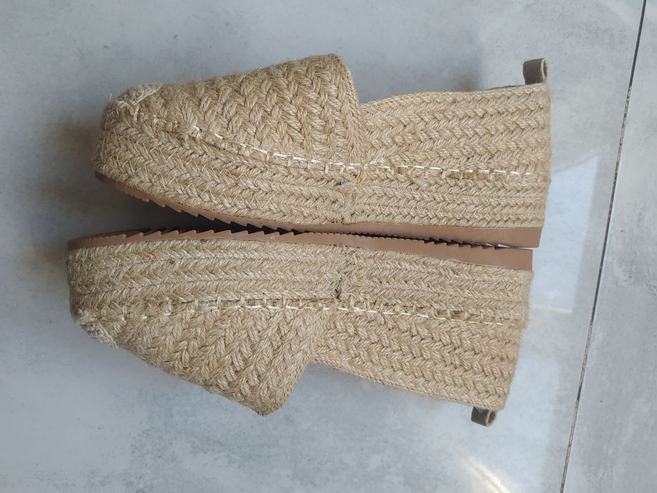 Espedryle Nowe Beżowe