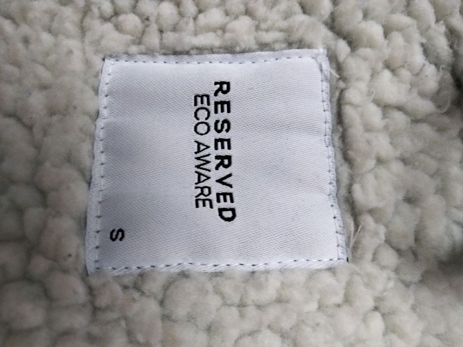 Sprzedam męską bluzę ocieplaną kożuszkiem