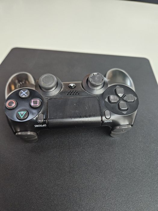 Vendo PS4 Slim 1 TB