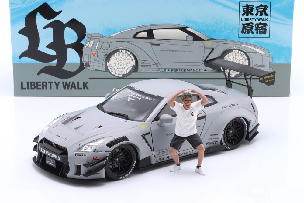 NISSAN GT-R (R35) LBWK Bodykit Type 2.0 2024 Dull grey with Wataru Kato-San figure  1/18