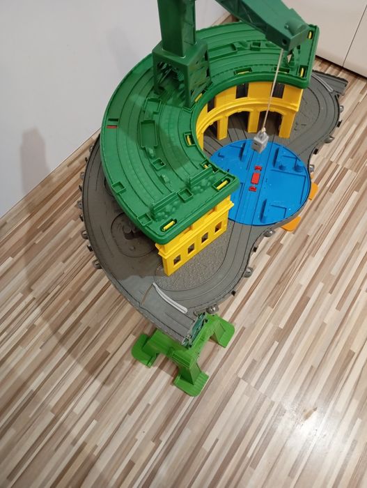 Tomek i przyjaciele, stacja zabawka kolejka