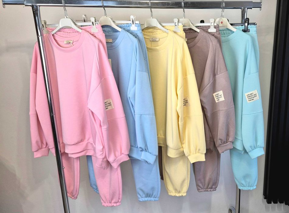 Dresy masełko damskie pastelowe kolory