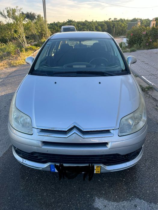 2007 Citroën C4 economico e ideal para uso pessoal