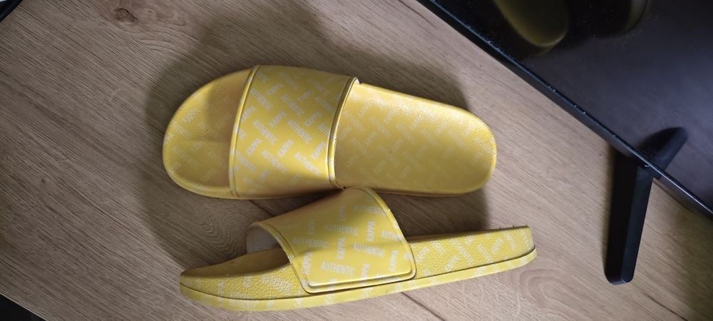 Klapki damskie gruba podeszwa Kappa żółte 41