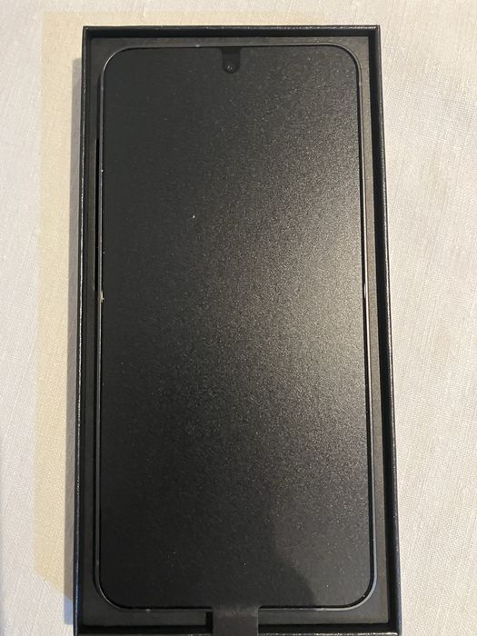 Samsung Galaxy S24 FE graphite