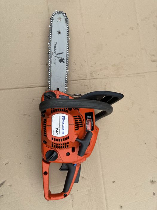 Pila spalinowa Husqvarna 240 e