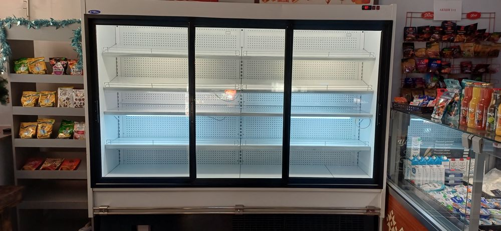 Холодильний регал шафа техно холод