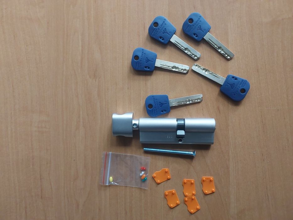 Циліндр mul-t-lock