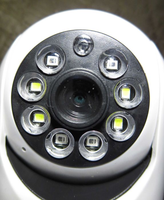 Камера CAMERA SMART IP Лампочка Y388 2MP Круглая FM227