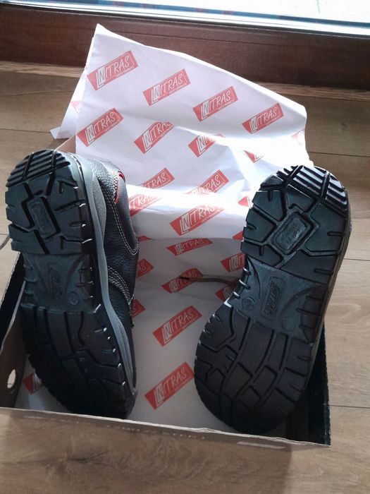 Półbuty 39 robocze Nitras Step 1