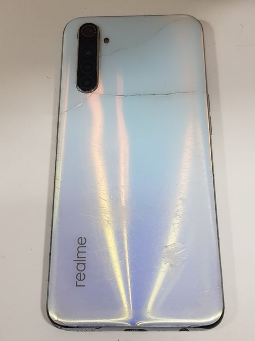 Смартфон Realme 6  (4/128Gb)