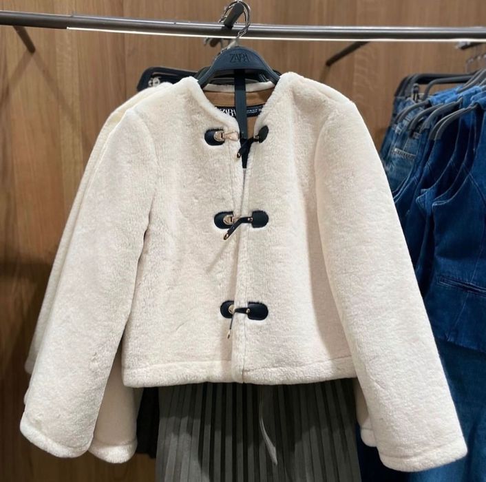 Нова з біркою шубка Zara