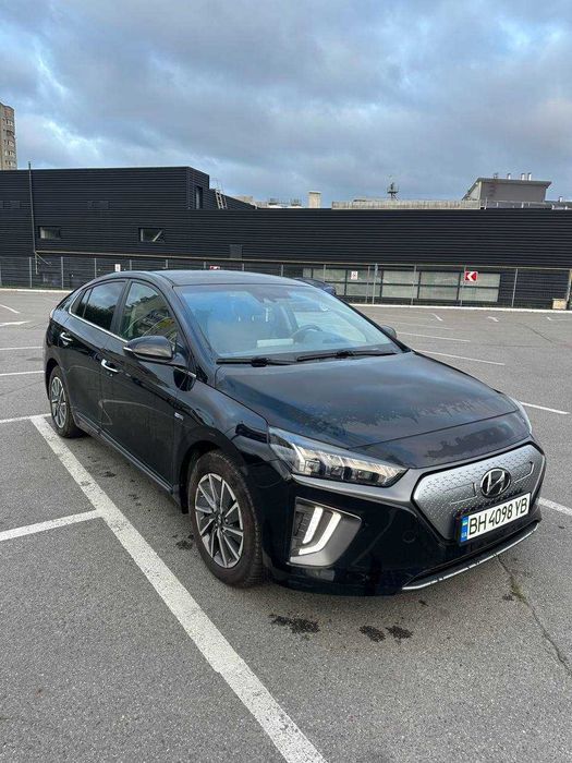 Довгострокова і подобова оренда авто!